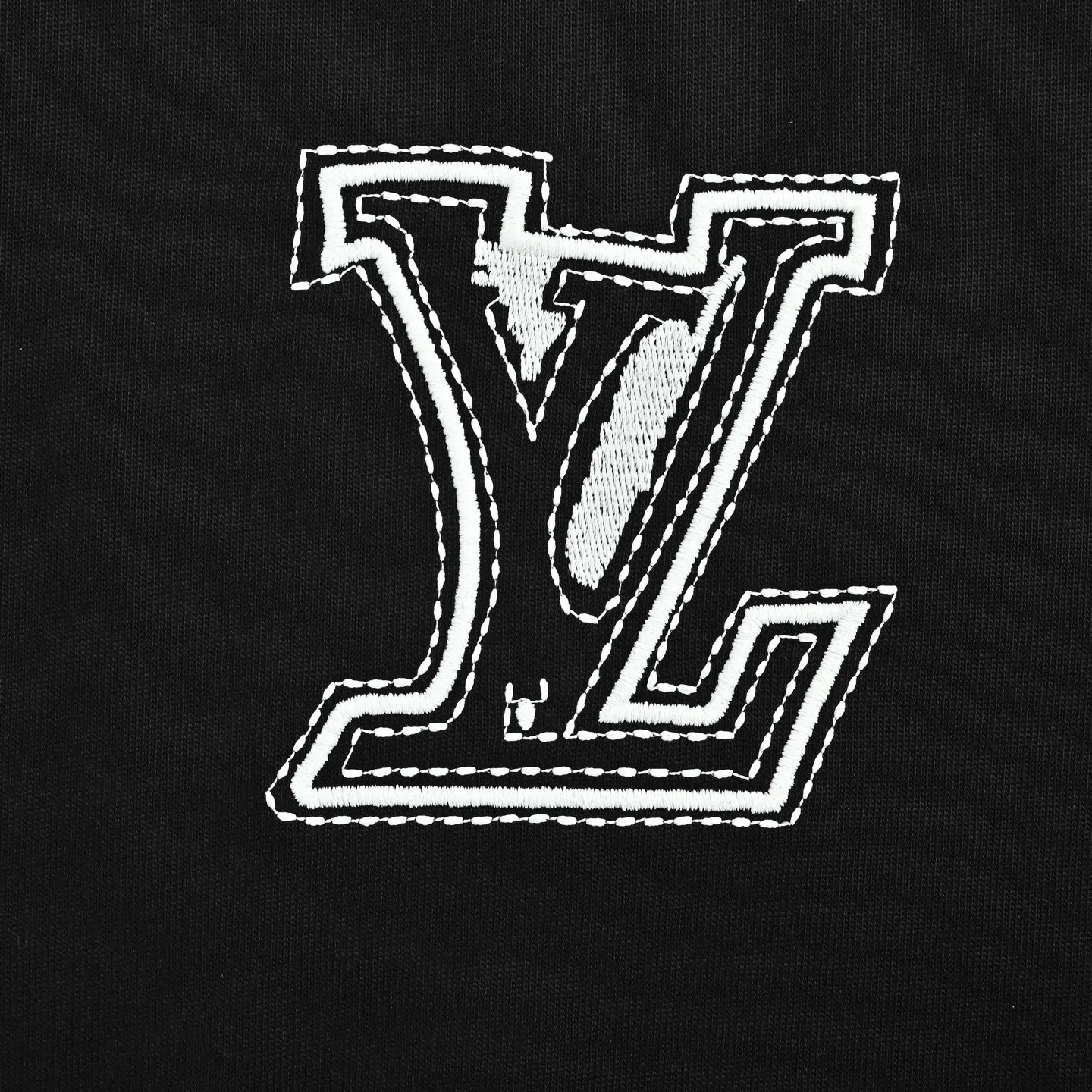 Louis Vuitton/ 26ss logo
